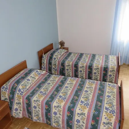 La Casa Fiorita Apartment Bionaz