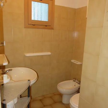La Casa Fiorita Apartment *