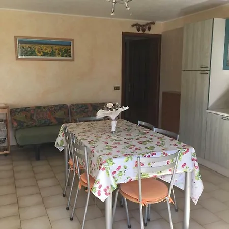 La Casa Fiorita Apartment Bionaz